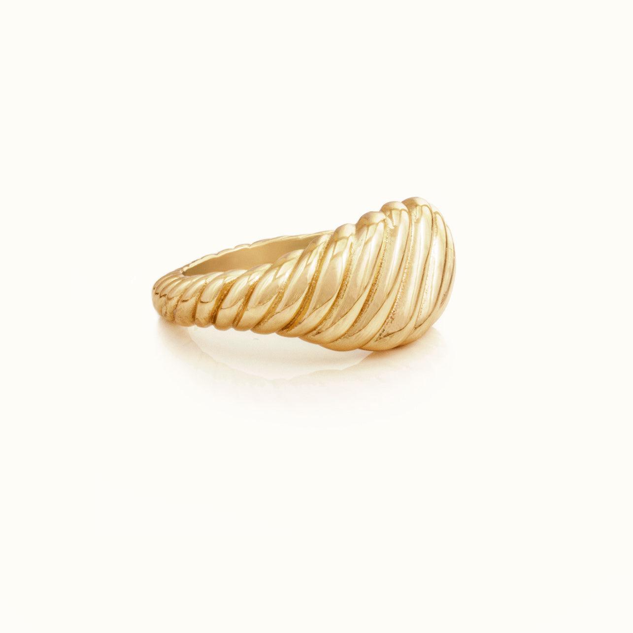 The Croissant | Gold Ring - Onnesslabel