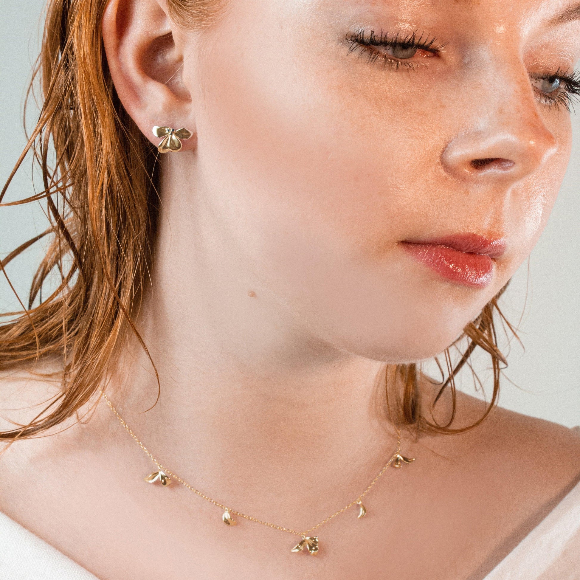 The Petals | Gold Necklace - Onnesslabel